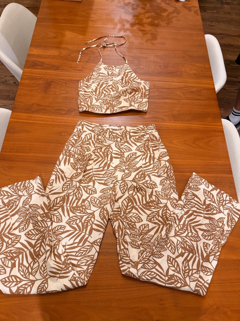 NWOT House of Harlow 1960 Linen Cropped Halter Top & wide leg pant/